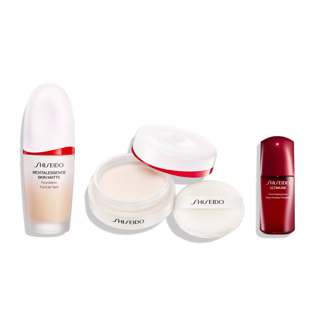 ＳＨＩＳＥＩＤＯ　ベースメイクキット（エッセンス　スキンスムース　ファンデーション（２２０）＆　エッセンス　スキンセッティング　パウダー　０２）
