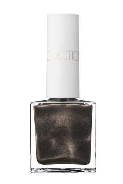 アディクション　ザ マグネット ネイルポリッシュ　“アンアースド ラスター”